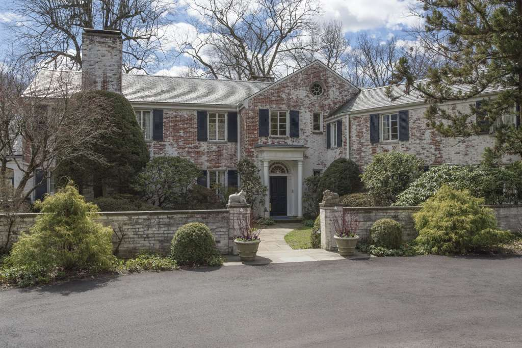 Homes of the Rich & Famous in Connecticut